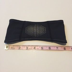 Nike Accessories - Nike Headband Nike Accessories - Nike Headband